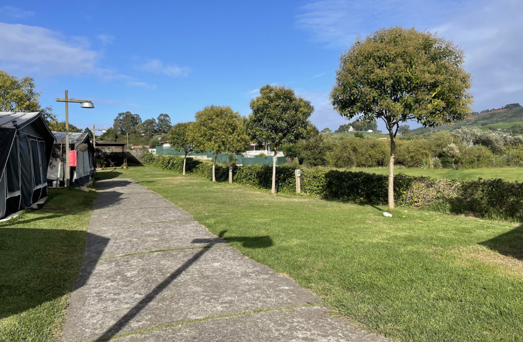 Camping en playa de Rodiles, Asturias. camping en playa de rodiles villaviciosa